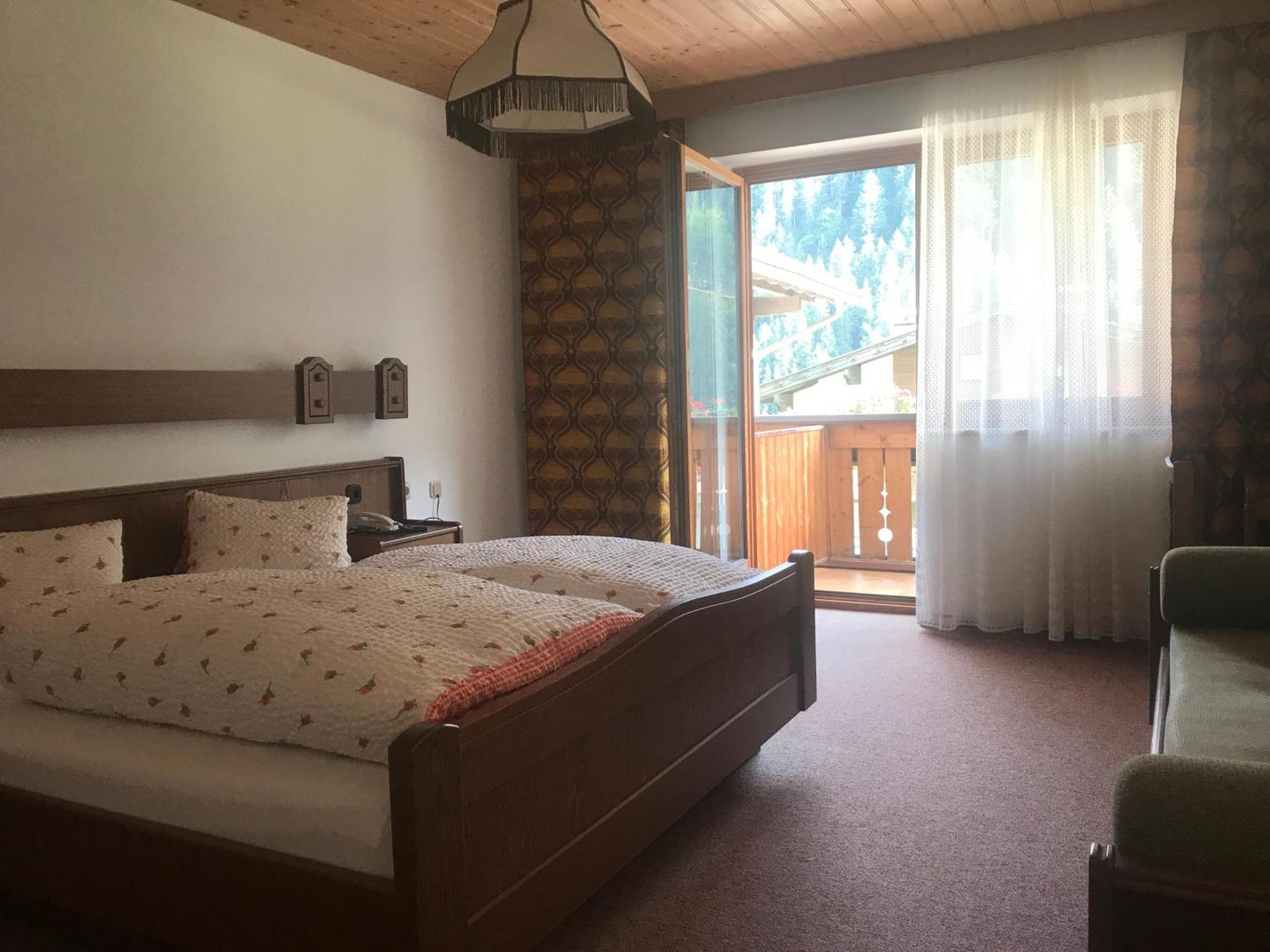Gasthof Wacht Untertilliach الغرفة الصورة